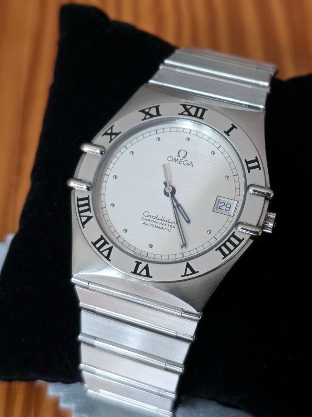 1990s Omega Constellation, Automatic Chronometer, ETA 2892-A2, 35mm 1500.30 1109